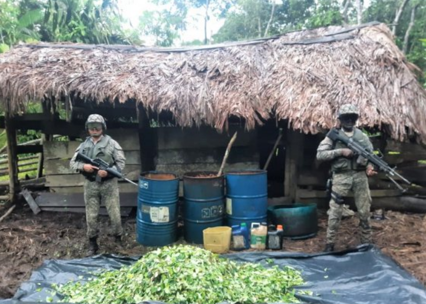Colombian Navy destroyed three jungle laboratories in Chocó