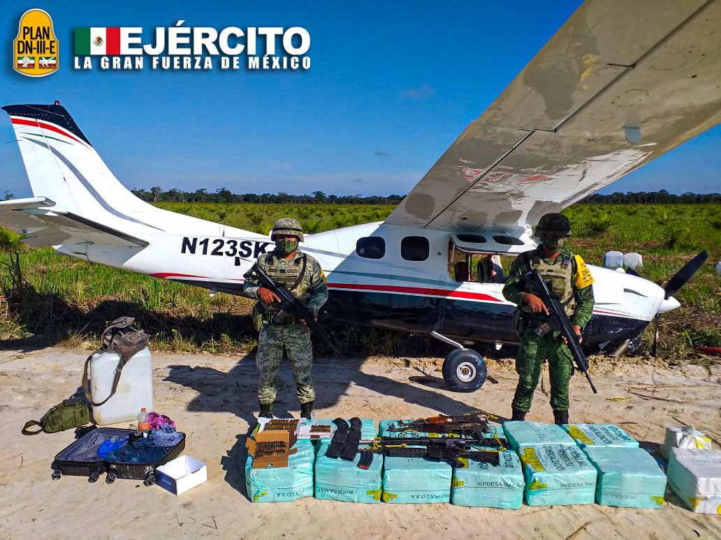 Drug plane with 350 kilos found in Campeche